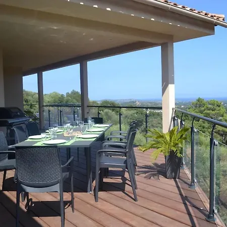 Luxueuse Maremuntagna Vecchio Konukevi 3*